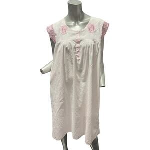 Vintage short-sleeved light pink cotton nightgown lace embroidery accent